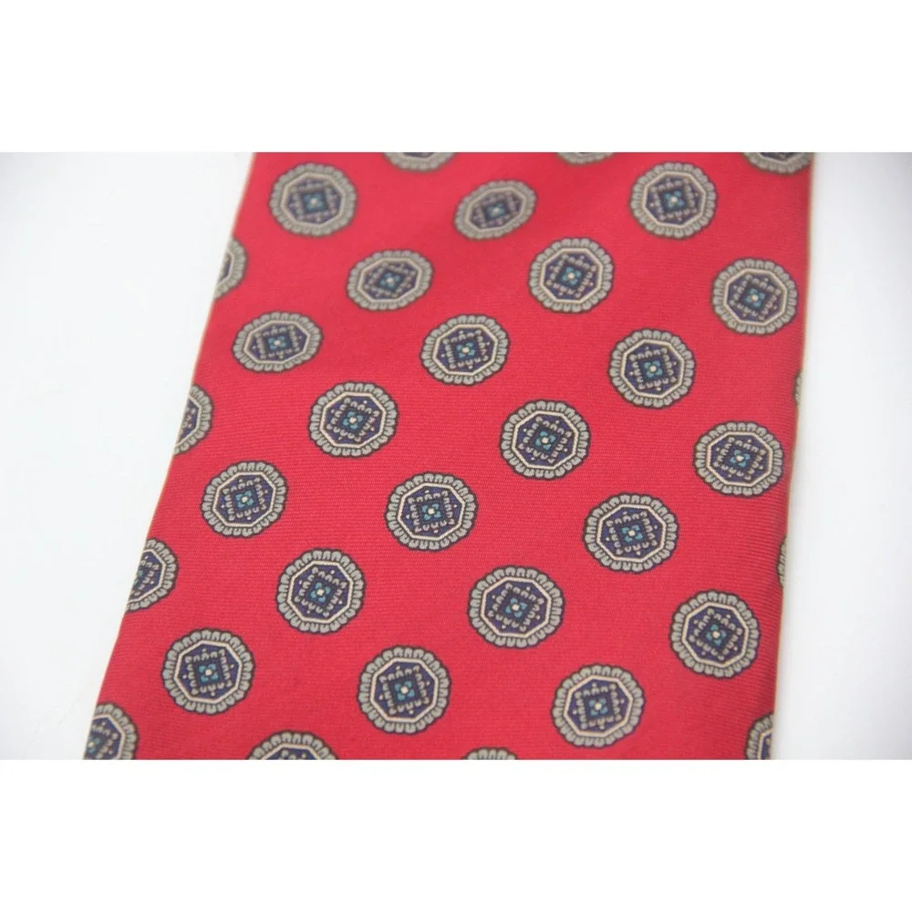Halston III Men's Necktie Tie Silk Red Geometric USA Preppy Old Money Classic